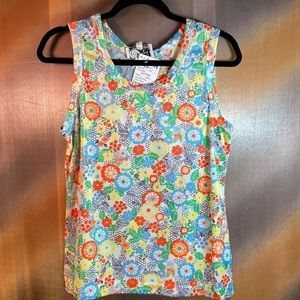 Vintage 70’s flowers knit sleeveless top. Size M. 36”‎ chest. B7